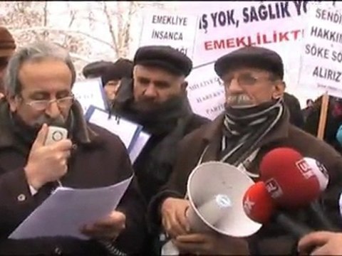Emekli Sen Meclis'e Yürüyüş Eylemi