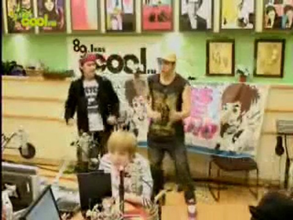 スンホ'エムブラック'とヒョンスン'ビースト'ダンスカット。