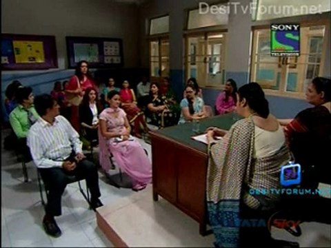 Parvarish Kuch Khatti Kuch Meethi - 17th January 2012 Video p2