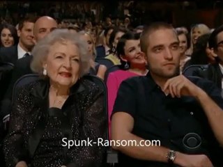 Robert Pattinson & Betty Withe in People's Choice Awards 2012