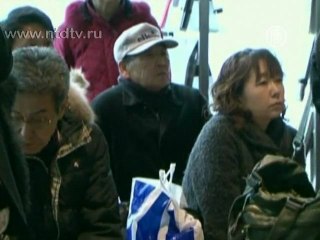 На севере Японии снега выпало выше крыши