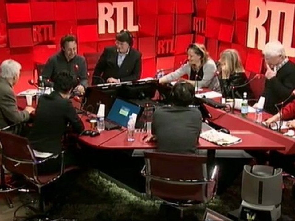 Mercredi 18 Janvier : Présentation de Guy Bedos et Patricia Darre par Stéphane Bern