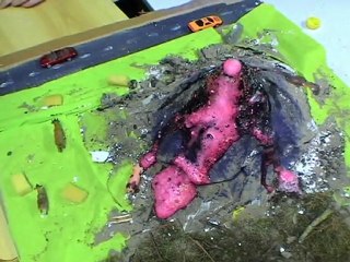 Modélisation d'un volcan effusif - option scientifique 4ème