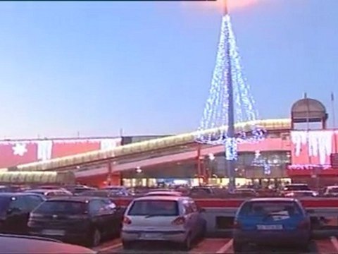 raccolta firme contro le aperture