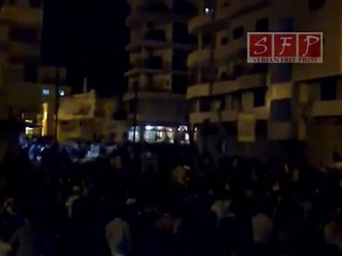 مظاهرة جبلة ليلا 15-4-2011 جزء 1