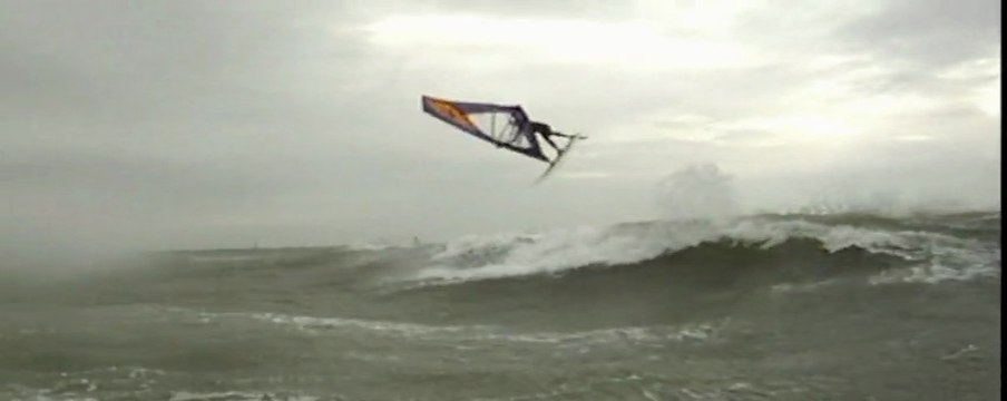 Big Forward Loop by Yanick Battle Gopro HD windsurf