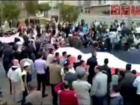 حمص بابا عمرو الساحة الرئيسية 13-5-2011