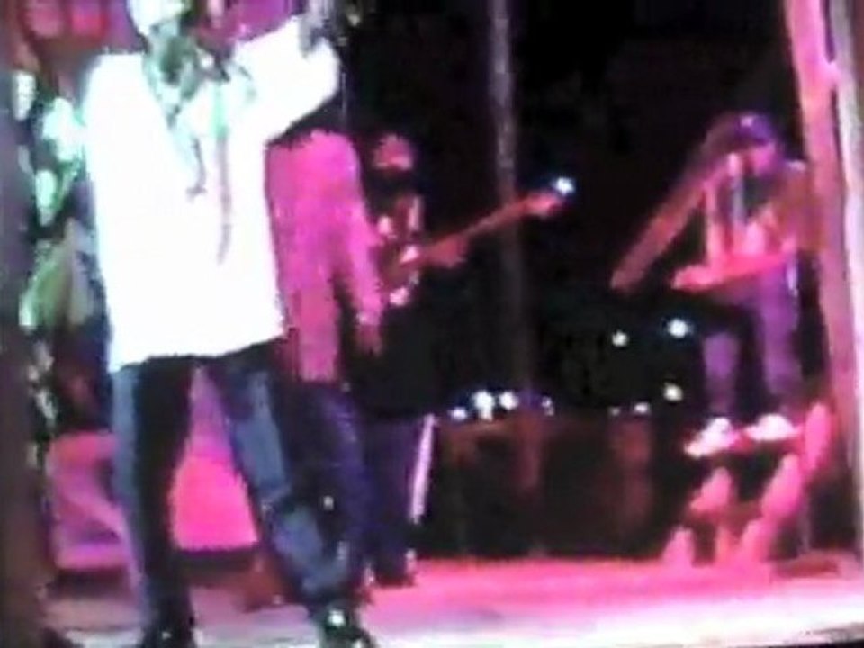 TURTLEMAN,& FRIEND'S IN NEGRIL JAMAICA, LIVE (pt2)@ DEBUSS, "TURTLEMANTV"