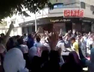 طلاب مدارس حمص- الغوطة بعد الإمتحان 2-6-2011