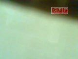 فيديو يظهر شهيد حلب محمد الأكتع وعليه أثر للدماء على قميصه نتيجة ضربة بالهراوات الكهربائي