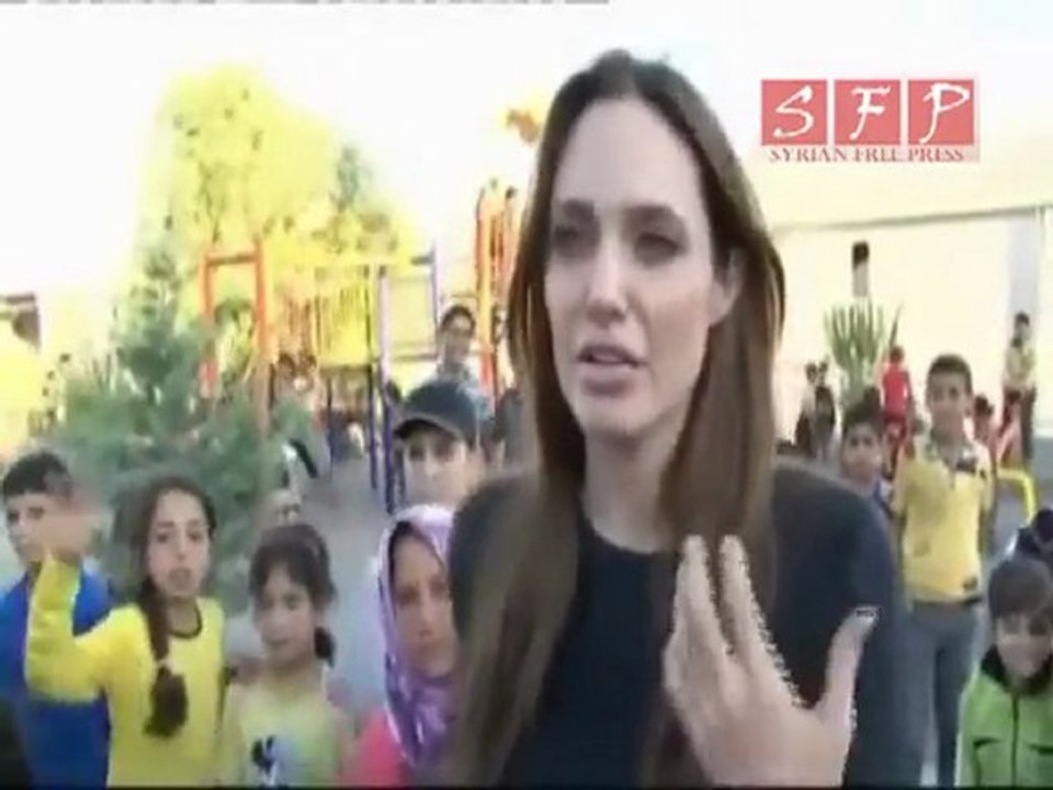 زيارة النجمة أنجلينا جولي للاجئين السوريين في تركيا
