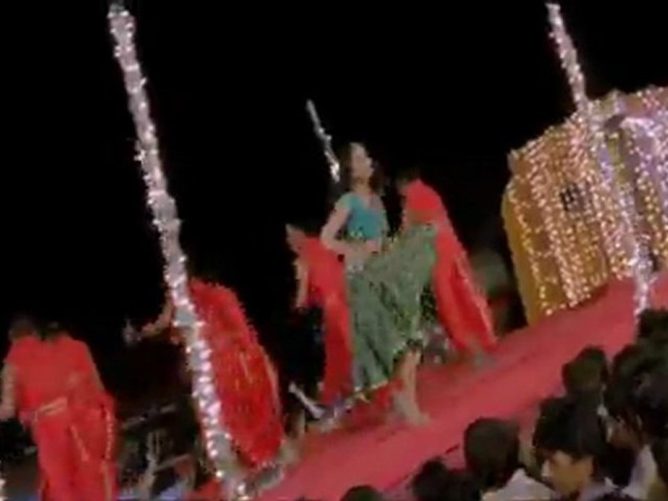 Nandeeswarudu Movie item Song