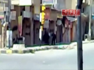 دير الزور عناصر الأمن تطلق النار على المتظاهرين 14-7-2011