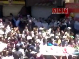 دمشق القابون أكثر من 80 ألف في تشييع الشهداء 16-7-2011