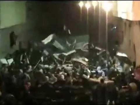 فري برس حماة حي الحميدية مظاهرة روعة كبر عليهم يا ابن بلادي 5 12 2011