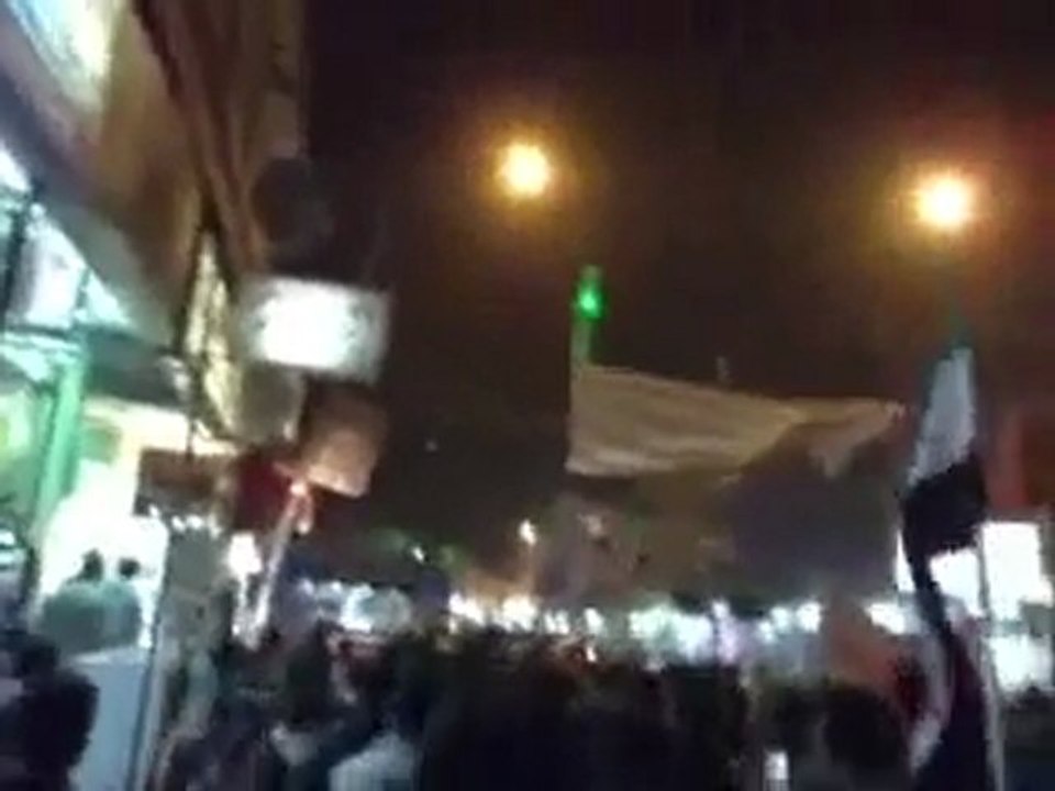 فري برس   ريف دمشق زملكا مظاهرة مسائية حاشدة 5 12 2011 ج2