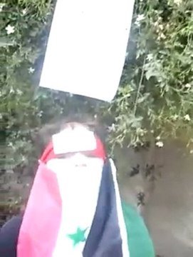 فري برس معضمية الشام عصفورة الثورة في ريف دمشق تقدم هدية لقاتل الاطفال 05 12 2011