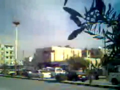 فري برس معضمية الشام عمليات استفزازية من قبل مليشيات الاسد للطلاب المدارس والحرائر عند عودتهم للمنازل بالسير خلفهم ومضايقتهم 06 12 2011