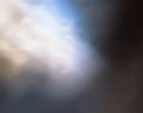 فري برس حمص باب السباع اطلاق قنبلة دخانية ومسمارية على شارع باب السباع من حاجز الفارابي 7 10 2011