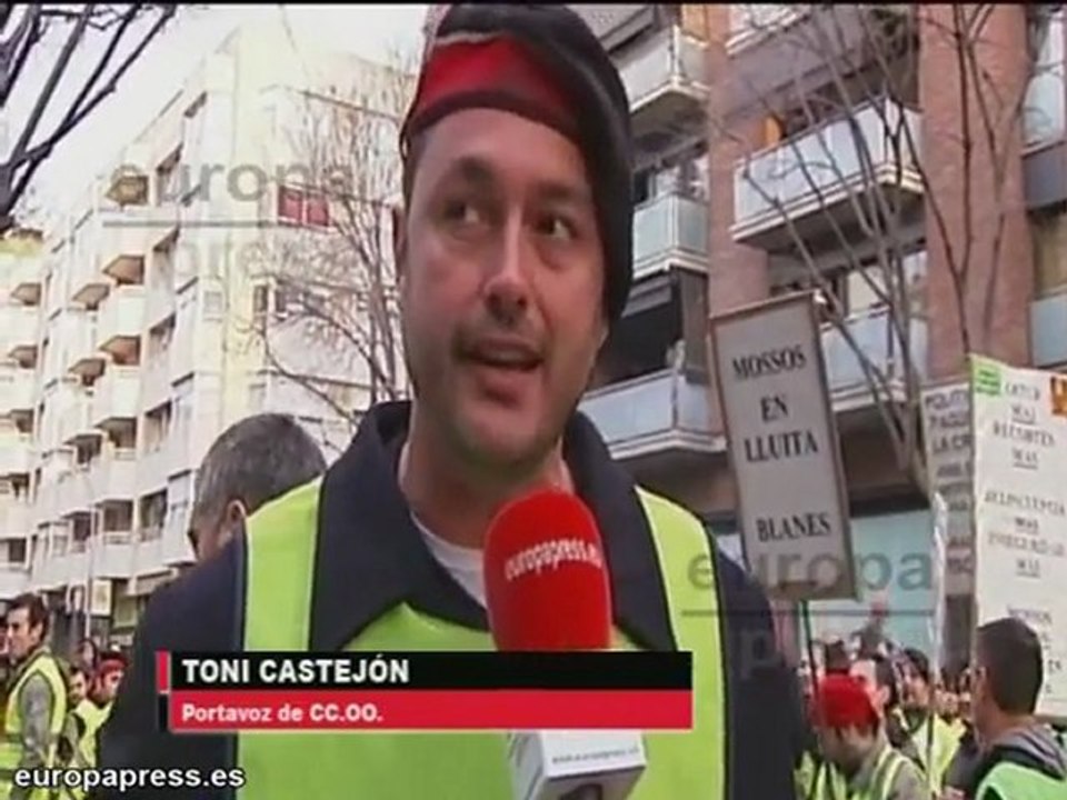 Nueva concentración de los Mossos contra Puig