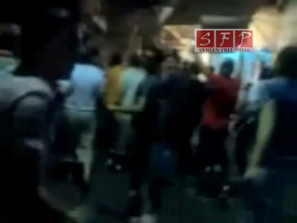 حمص تلكلخ مظاهرة ليلية في جمعة أحفاد خالد 22-07-2011