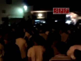 ادلب تفتناز أمسية شيوخ الزجل  26-7-2011