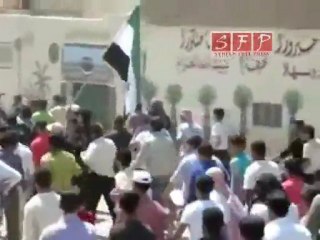 ادلب بنش احد الشهداء قتل برصاص الشبيحة 31-7-2011