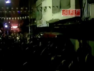 اللاذقية - الرمل بعد صلاة الفجر نصرة لحماه والدير 1-8-2011