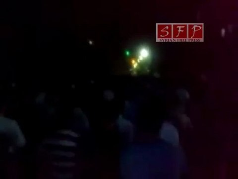 ‫دير الزور - مظاهرة مسائية و التحدي رغم الحصار 1-8-2011