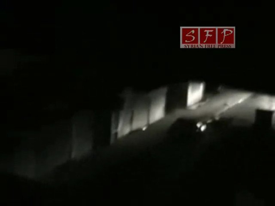 اللاذقية - الصليبة - إطلاق نار من قبل الشبيحة 2-8-2011