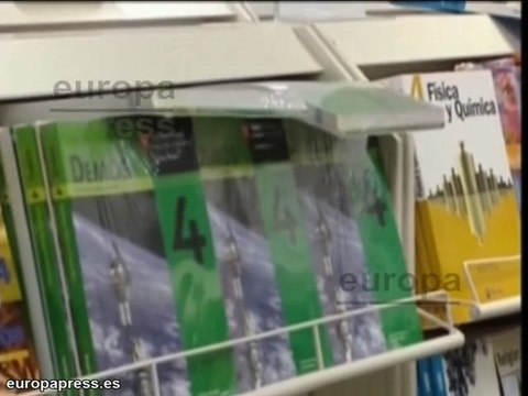 Menos plazas de profesores en las CC.AA para 2012