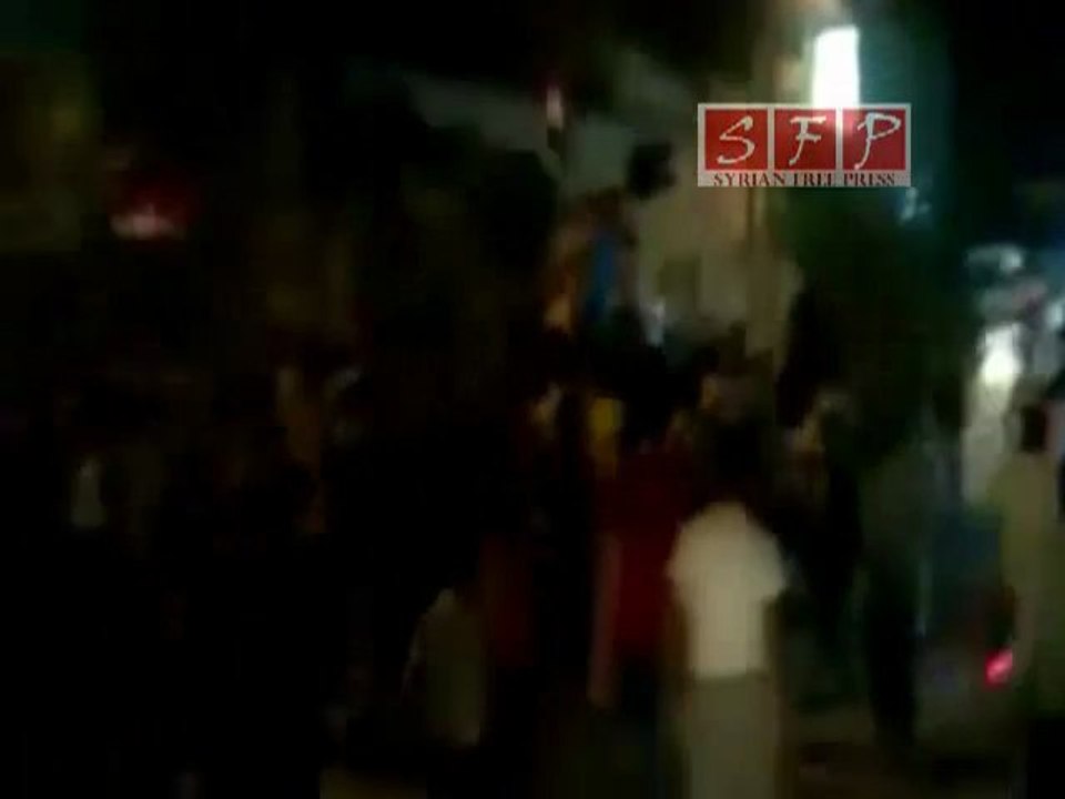إدلب مظاهرة خان شيخون مساء 6 رمضان 6-8-2011