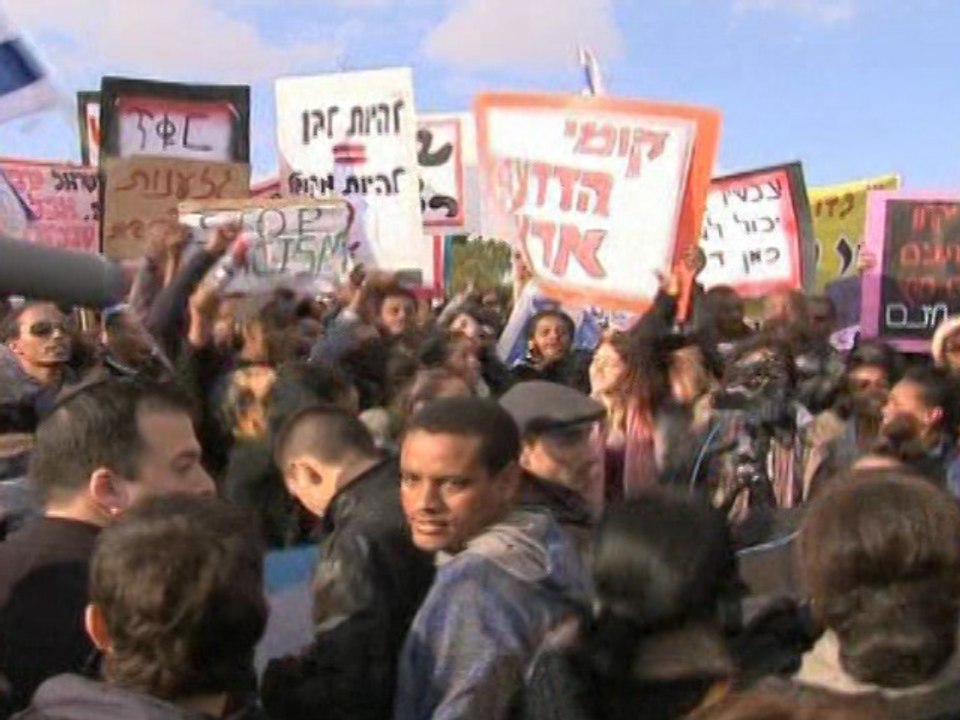 Thousands Protest Discrimination Against Ethiopian Jews