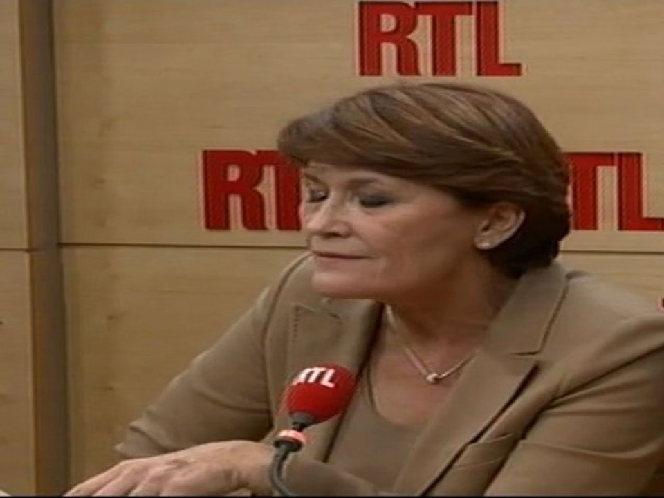 Claude Greff, secrétaire d'Etat chargée de la Famille, était l'invitée de "RTL Midi" jeudi