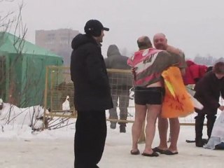 Russians jump in icy water for Epiphany