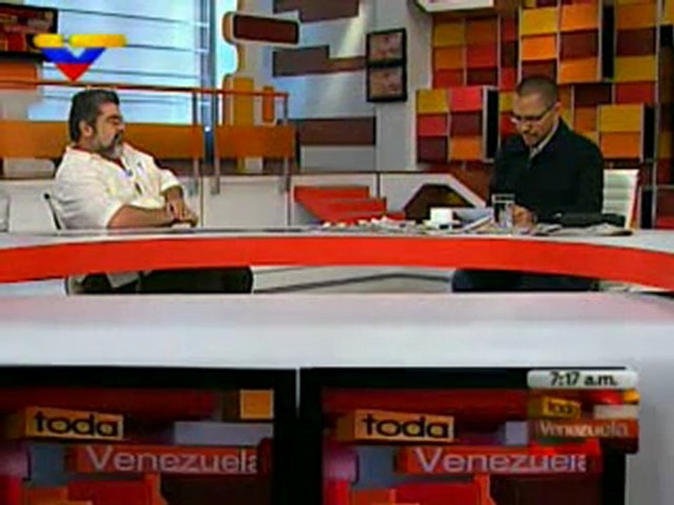 (VIDEO) Toda Venezuela German Campos director de Encuestadora 30-11 19.01.2012  3/3
