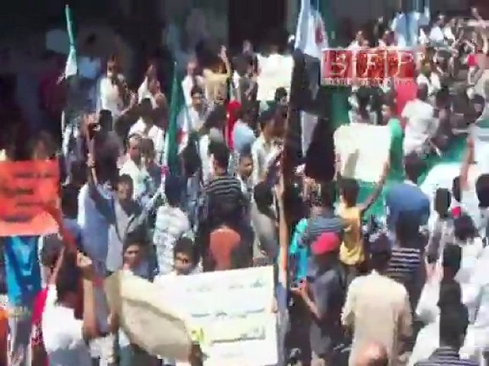 حمص-باباعمرو جمعة لن نركع الا لله 12-8-2011