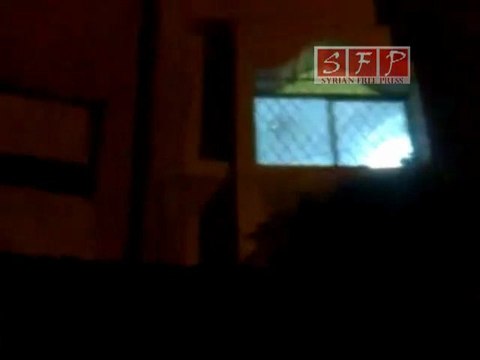 دوما مظاهرات مسائية بعد صلاة التراويح جمعة لن نركع 12 8 2011