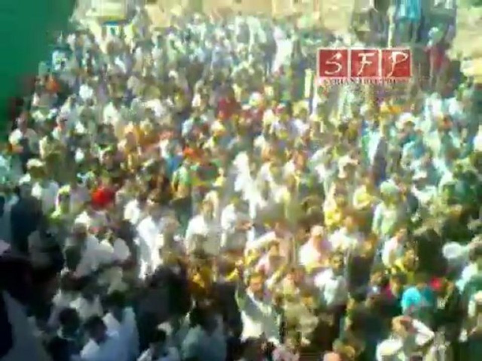 إدلب -جبل الزاوية - كنصفرة جمعة لن نركع إلا لله 12-8-2011