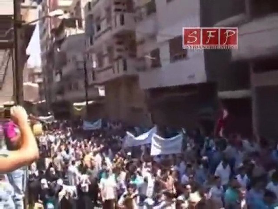 فري برس - حمص- باب السباع موكب الشهيد جمال الفتوى 15-8-2011