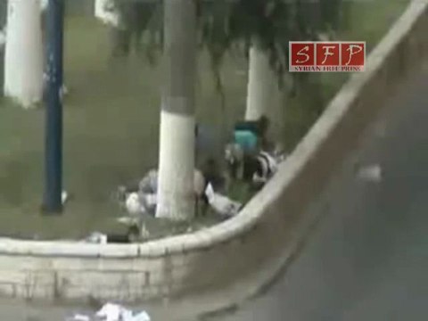 فري برس اللاذقية إطلاق النار على العزل طريق الحرش 15 8 2011