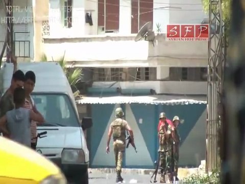 حمص حي الخالدية اقتحام الامن والشبيحة 17 8 2011