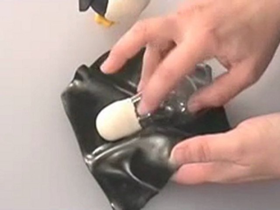 Free Polymer Clay Projects: Porky Penguin Pt 1