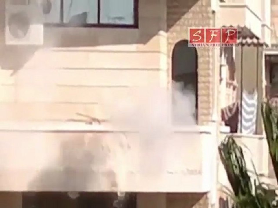 فري برس   حماة   جمعة بشائر النصر   خنازير النظام تطلق الرصاص على البيوت بغرض التسلية 19 08