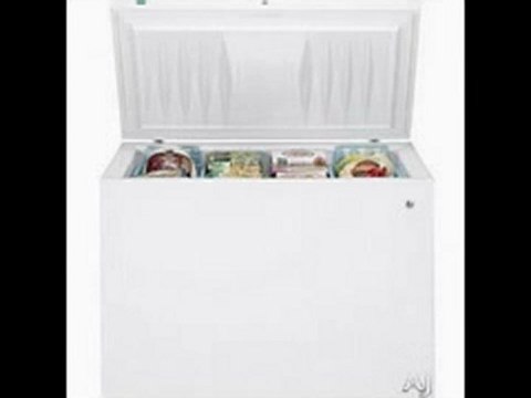 GE FCM15PUWW Chest Freezer with 4 Lift-Out Sliding Bulk Storage