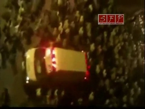 فري برس دمشق حرستا نقل شهيد الى المشفى جمعة بشائر النصر 19 08