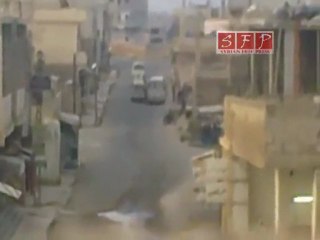 فري برس   خربة غزالة   مداهمة قوات الأمن للبيوت واعتقال المواطنين   صباح جمعة بشائر النصر 19 8 2011