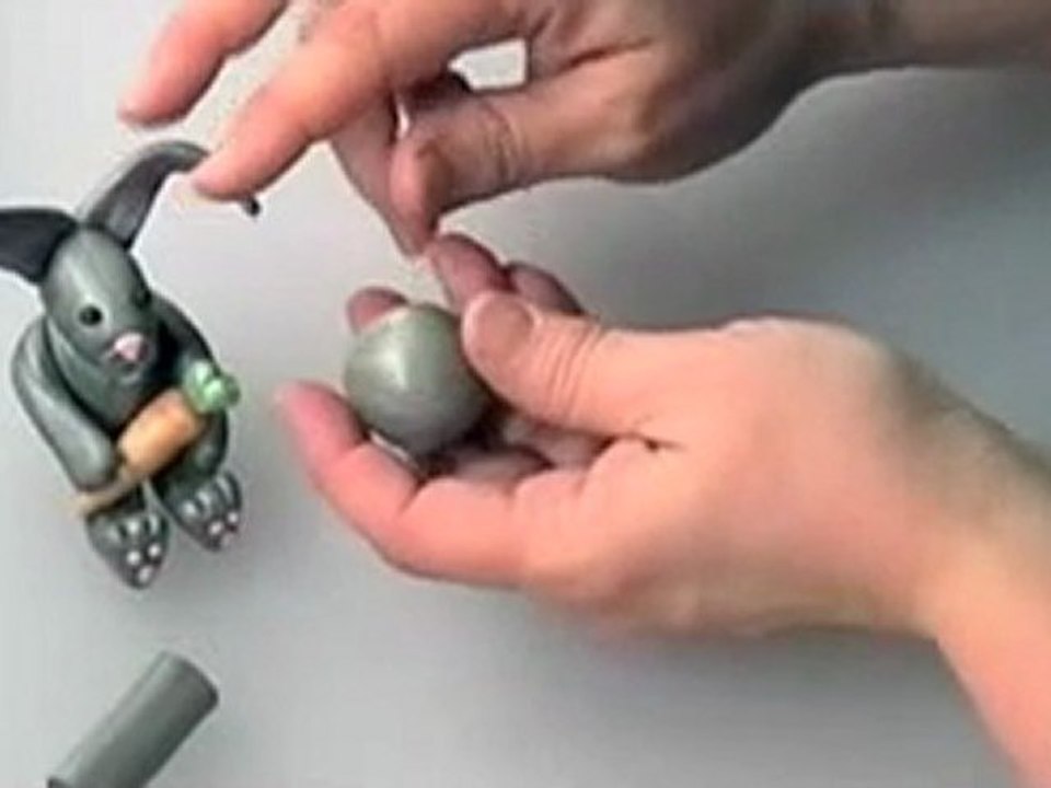 Free Polymer Clay Projects: Sitting Rabbit Pt1