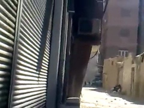 فري برس ريف دمشق حرستا إطلاق الرصاص على المتظاهرين 19 8 2011