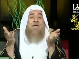 فري برس  قصة مؤثرة لوالدة الشيخ العرعور التي سجنها حافظ الاسد